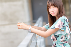 上海新茶工作室联系方式：A bright and spacious hall, soft and comfortable lighting, and warm colors make each customer feel at home